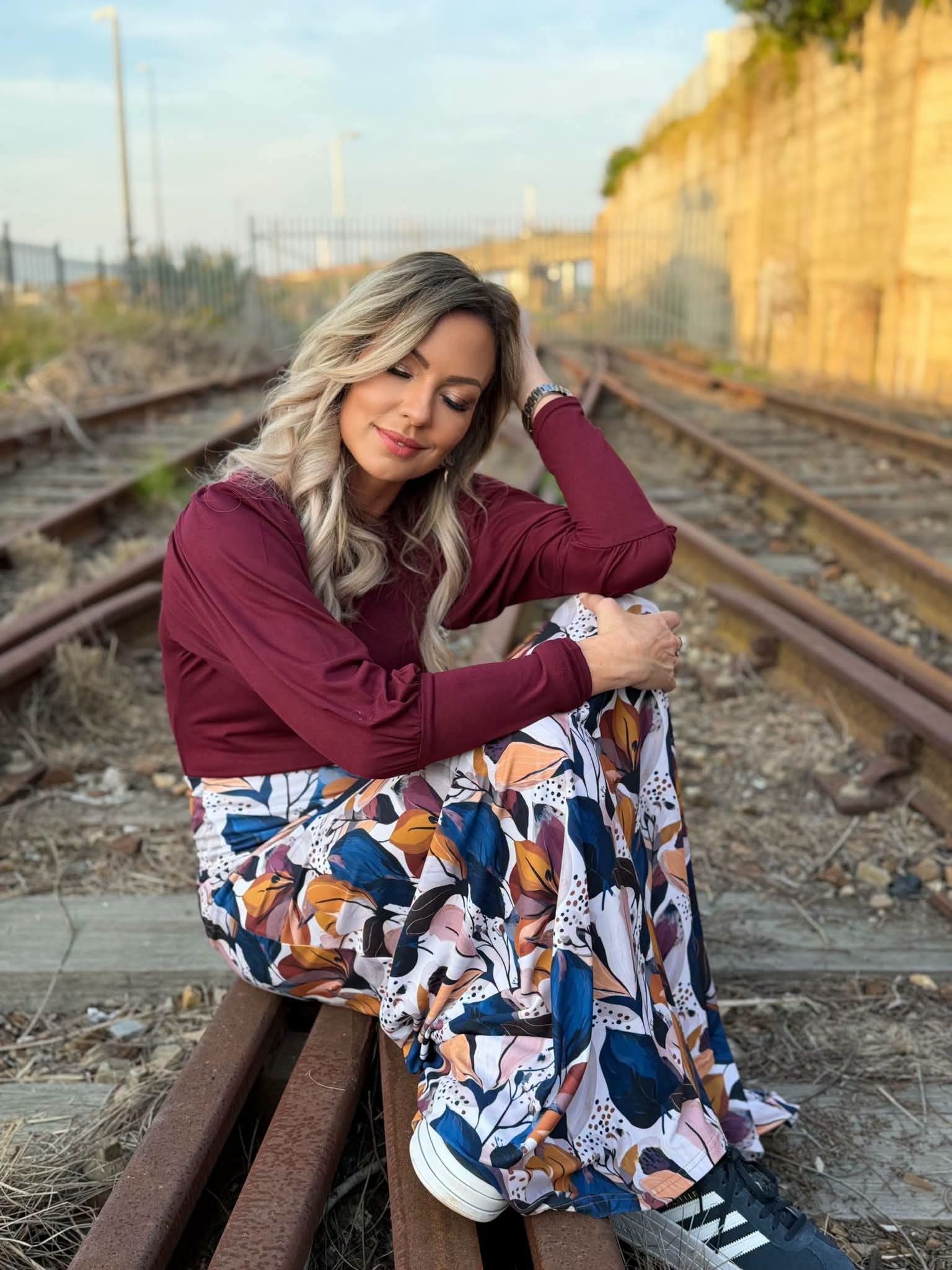 Amariah Suze Maroon( Pre-order)